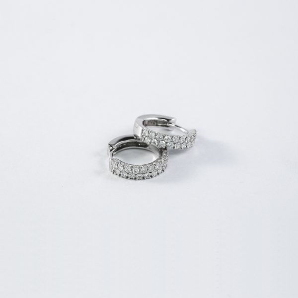 Creoler 0,58ct Vitguld